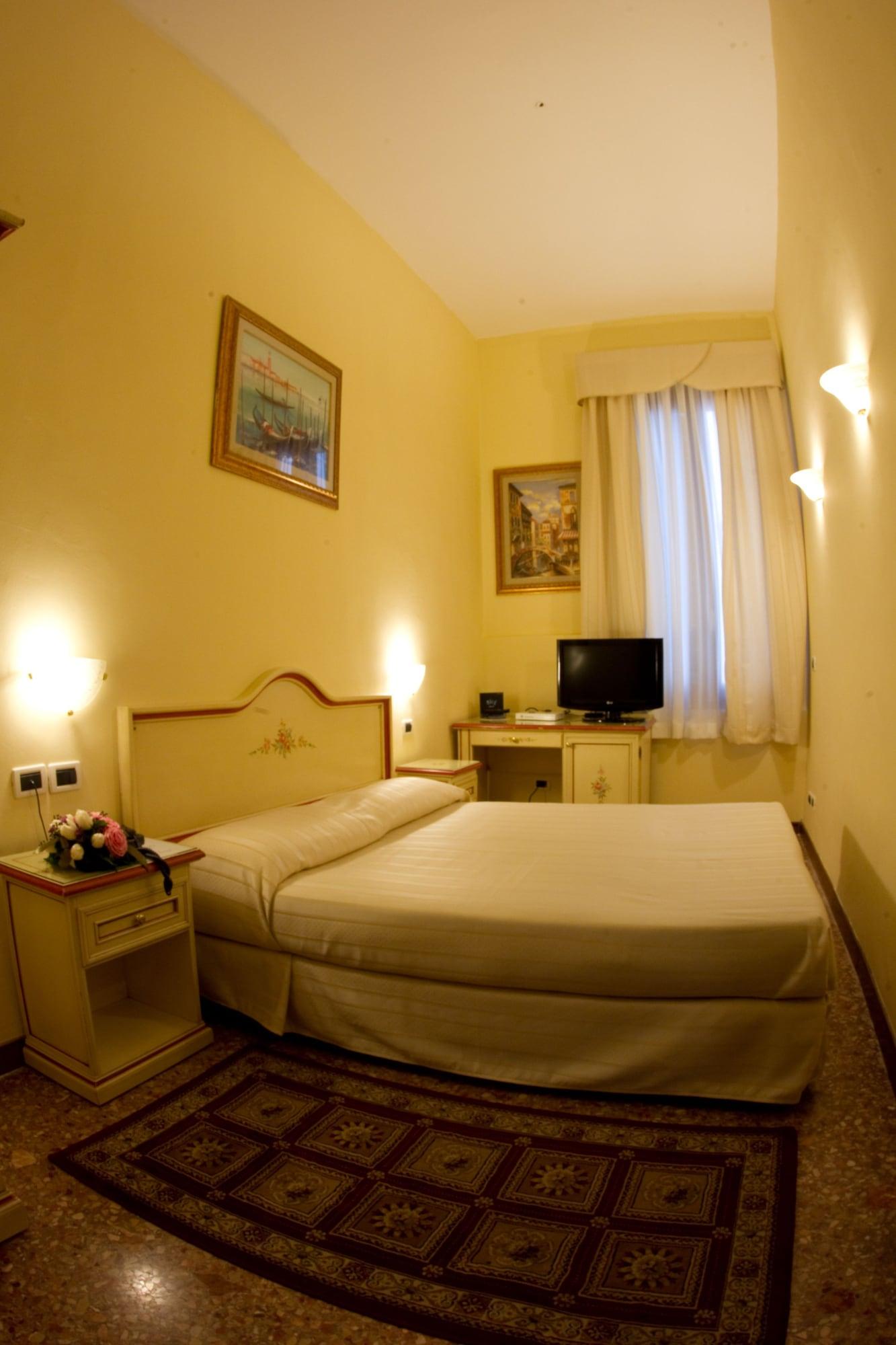 Locanda Poste Vecie Venezia Esterno foto