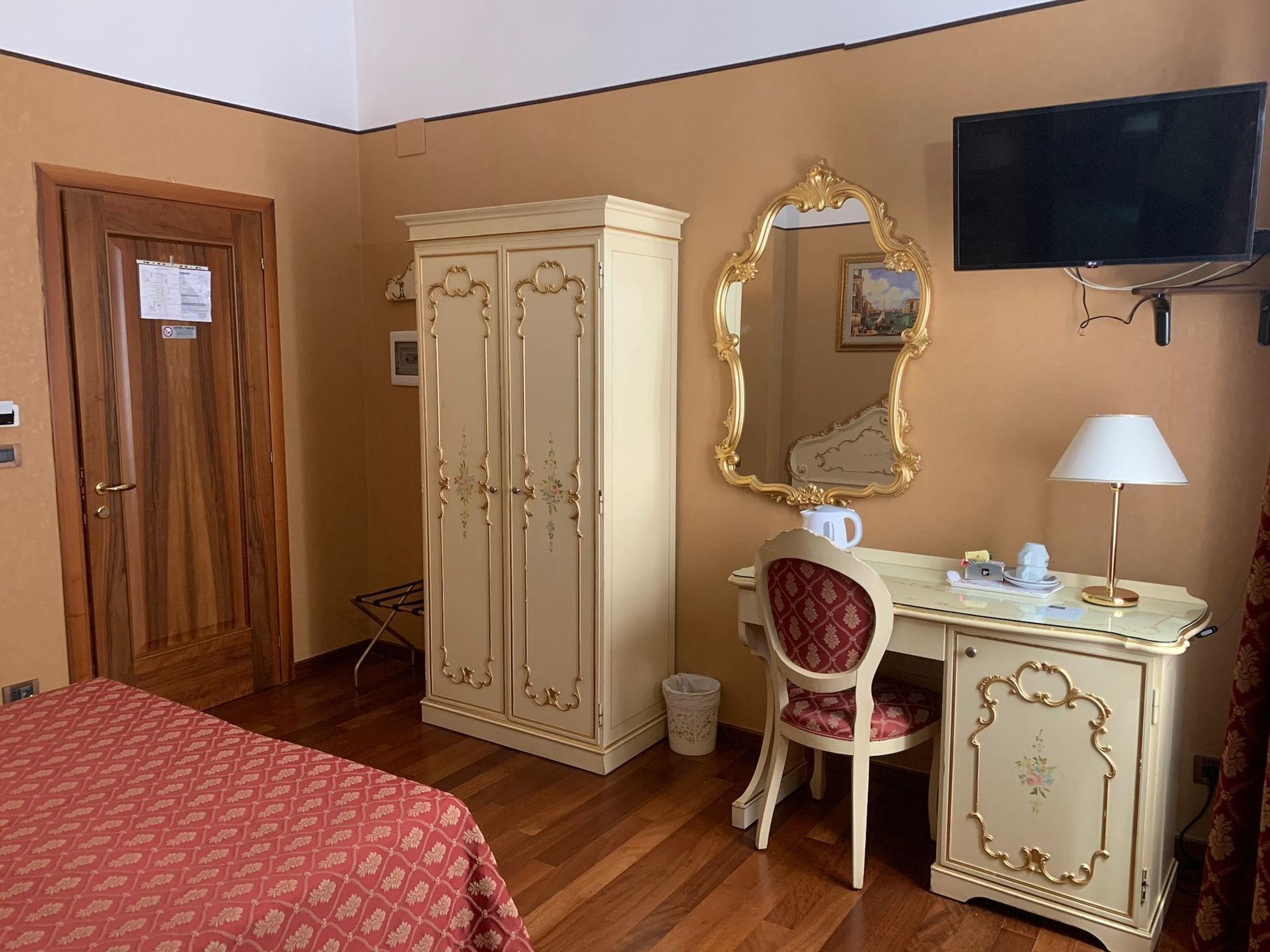 Locanda Poste Vecie Venezia Esterno foto