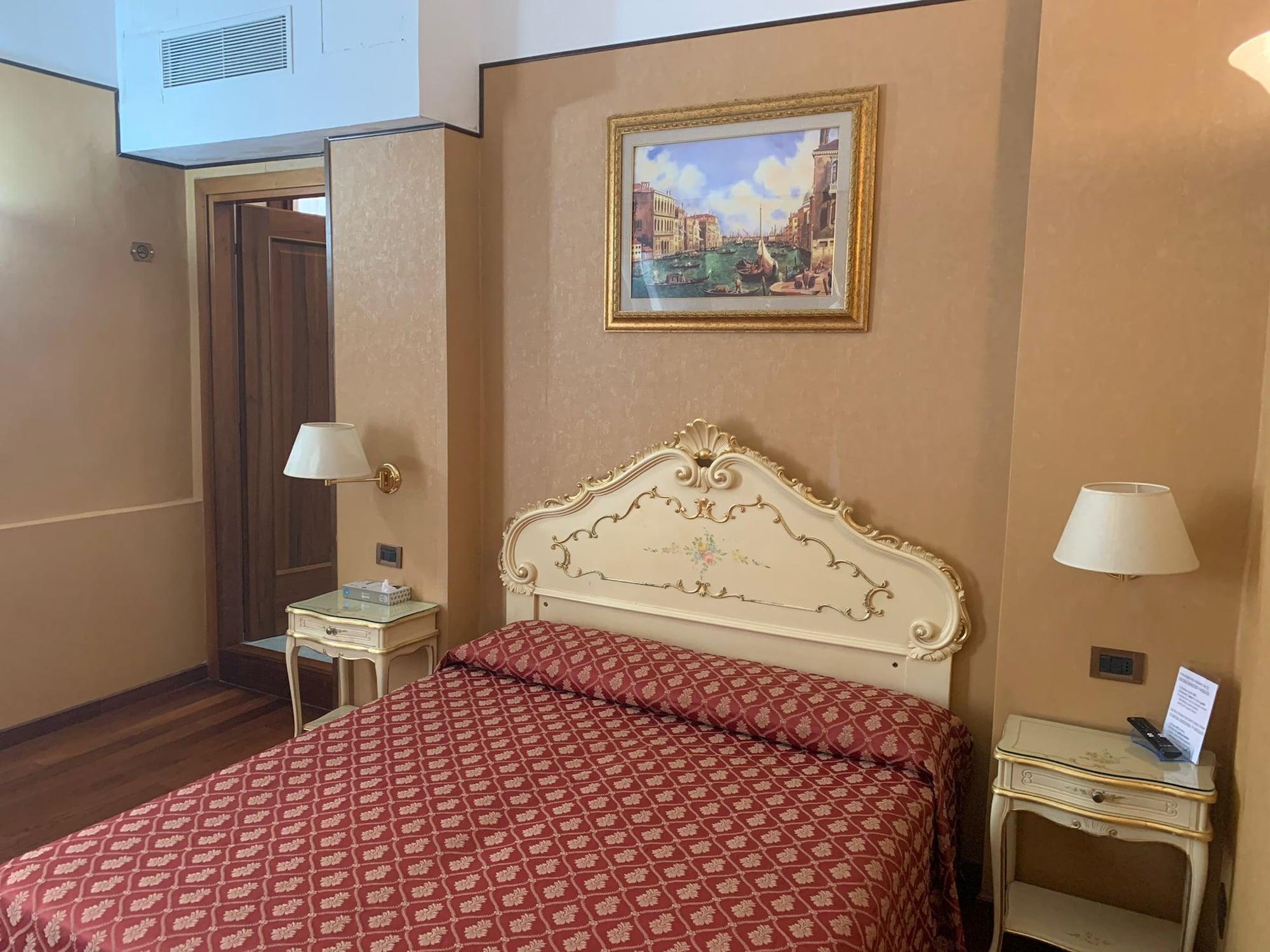 Locanda Poste Vecie Venezia Esterno foto