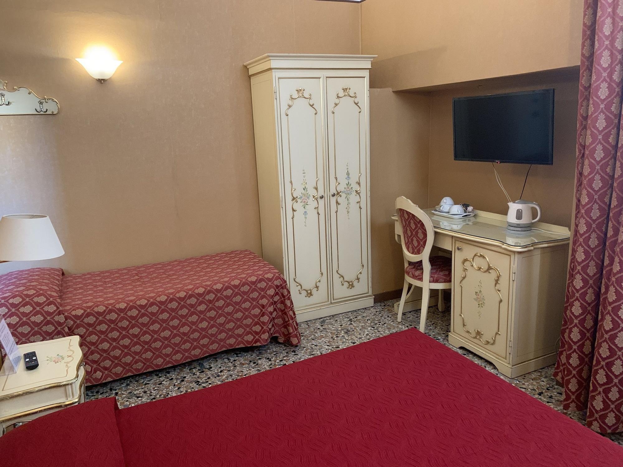 Locanda Poste Vecie Venezia Esterno foto