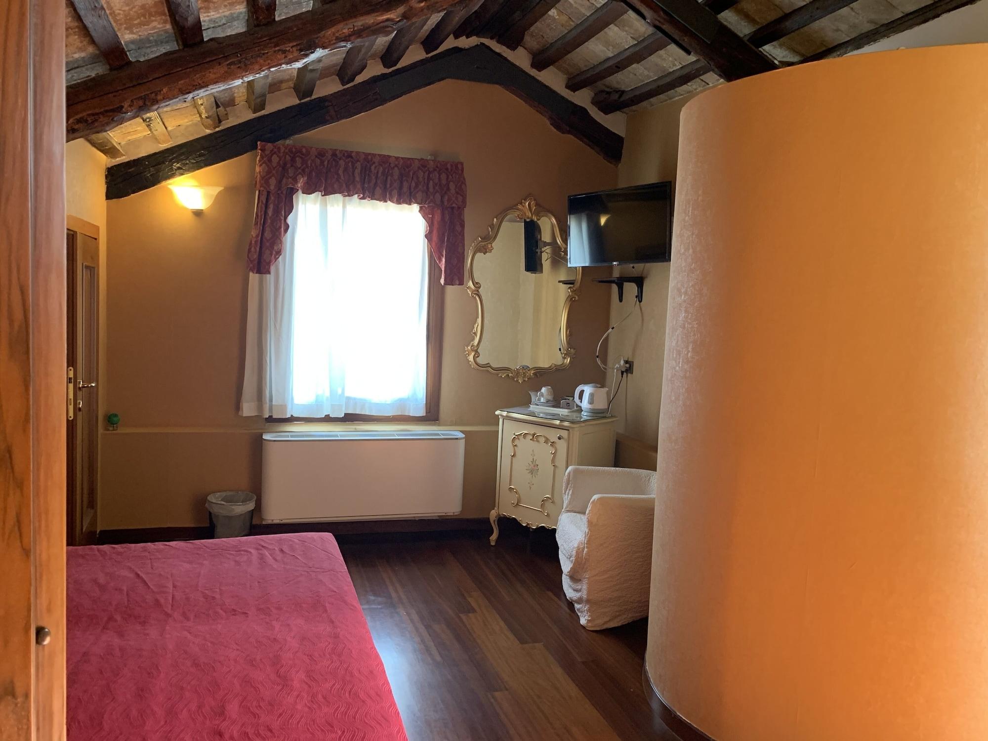 Locanda Poste Vecie Venezia Esterno foto