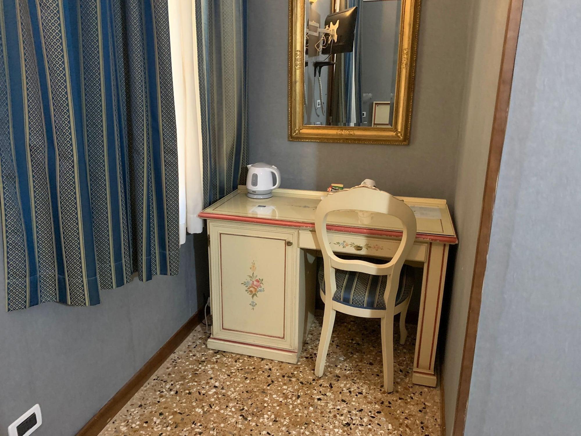 Locanda Poste Vecie Venezia Esterno foto