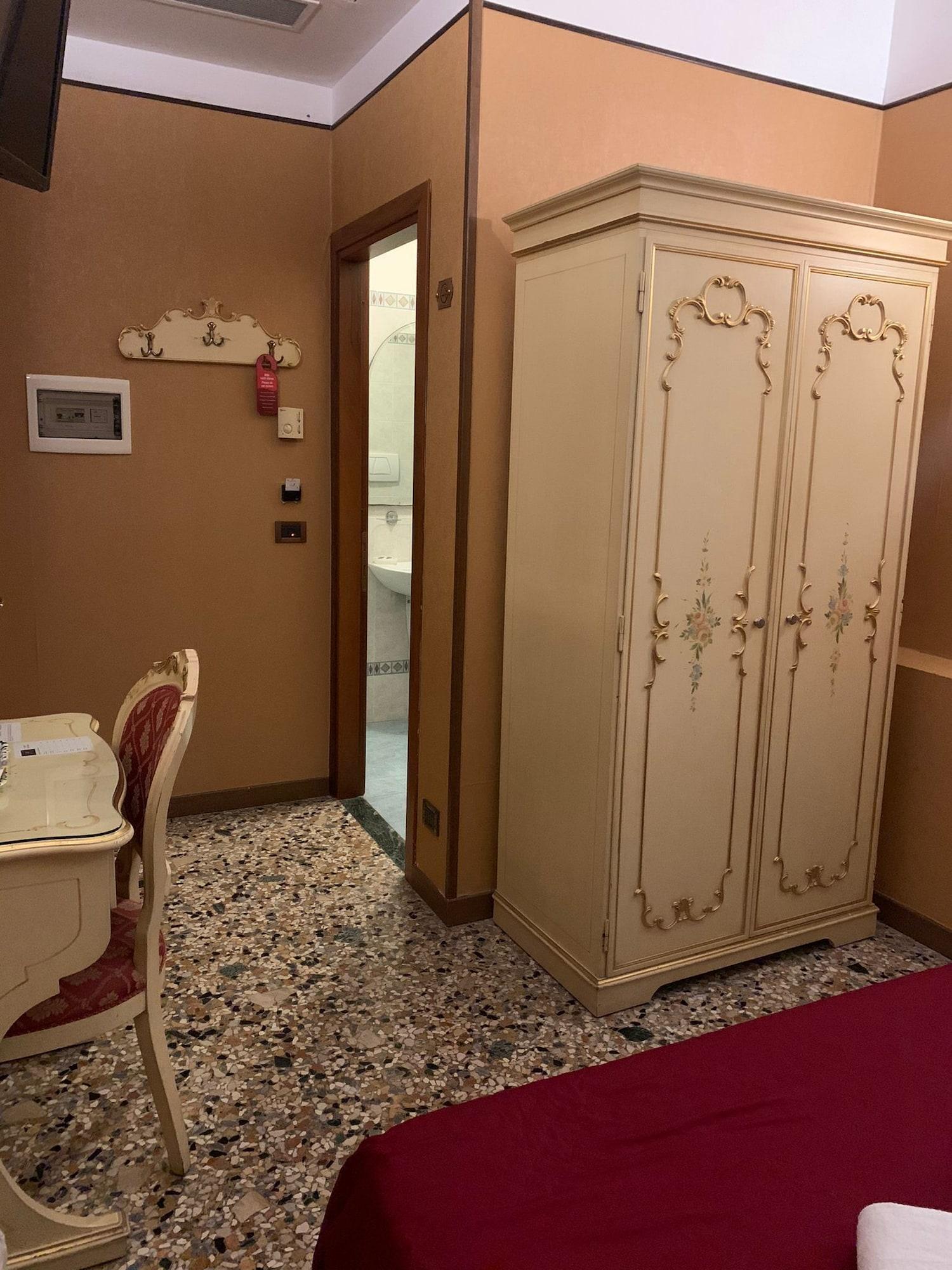 Locanda Poste Vecie Venezia Esterno foto