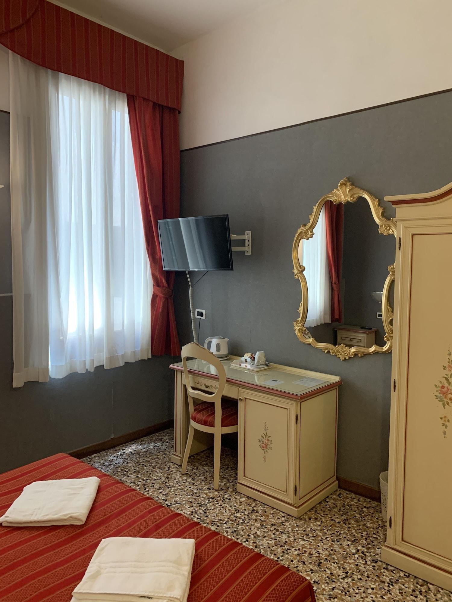 Locanda Poste Vecie Venezia Esterno foto