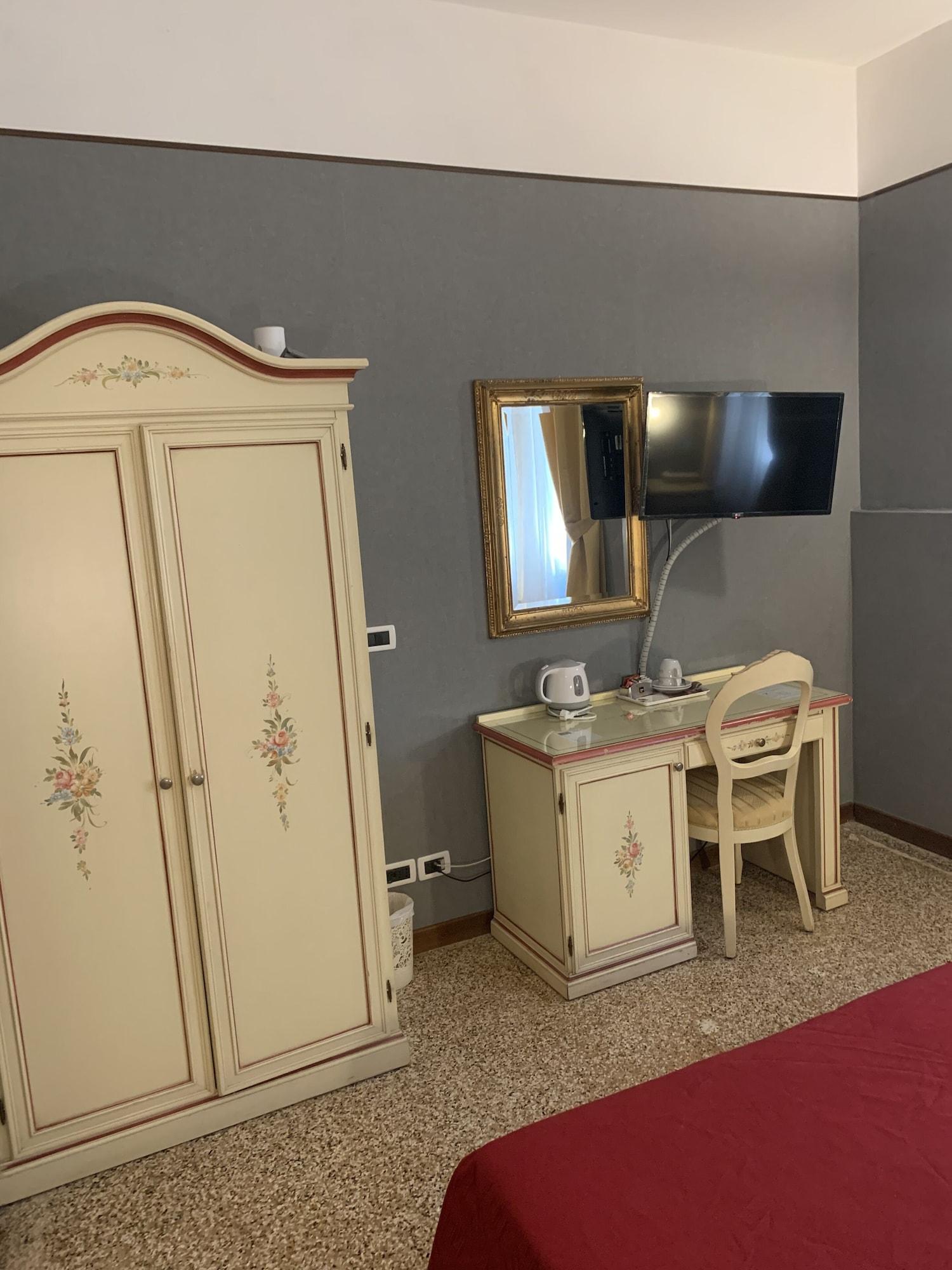 Locanda Poste Vecie Venezia Esterno foto