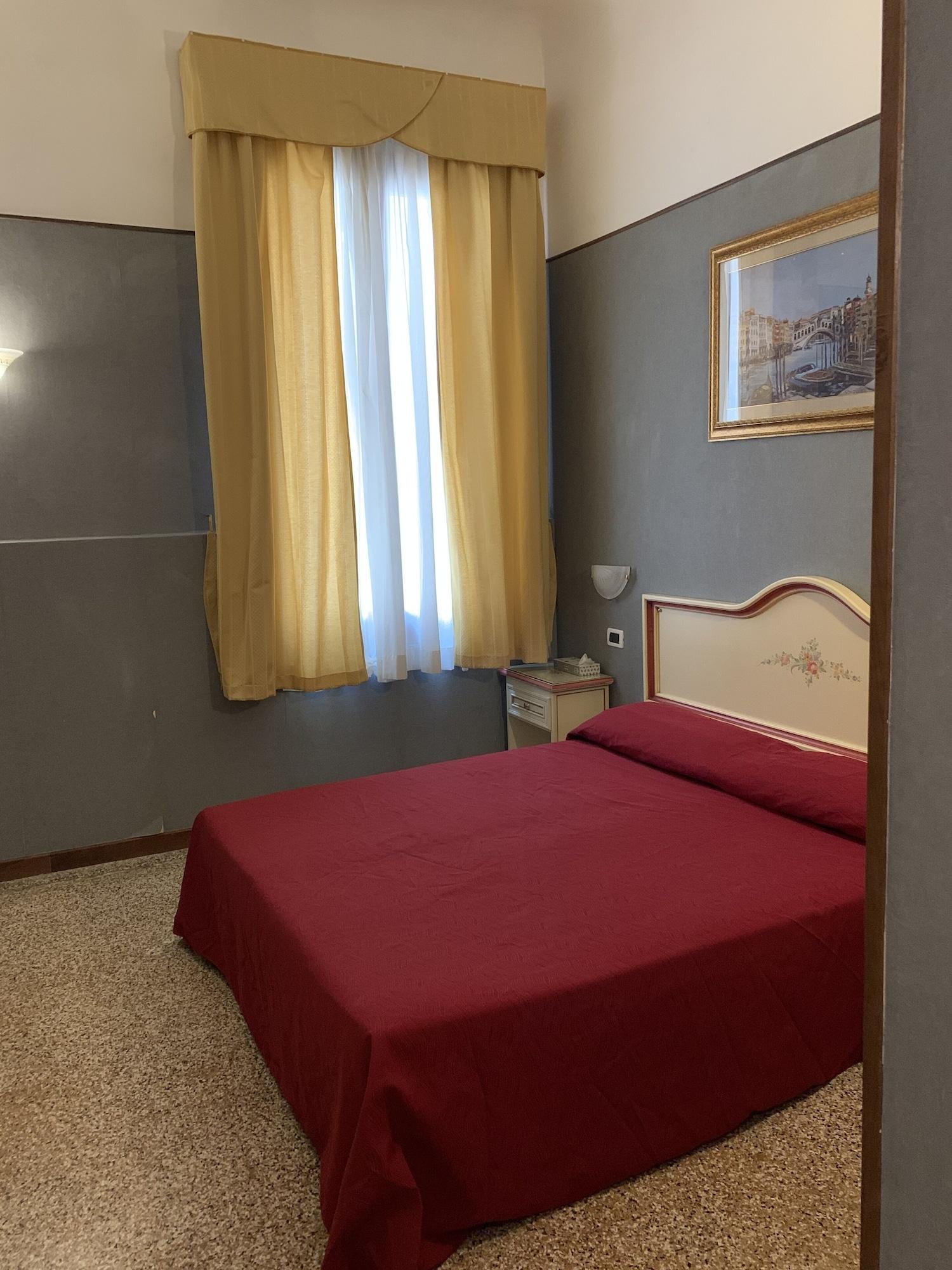 Locanda Poste Vecie Venezia Esterno foto