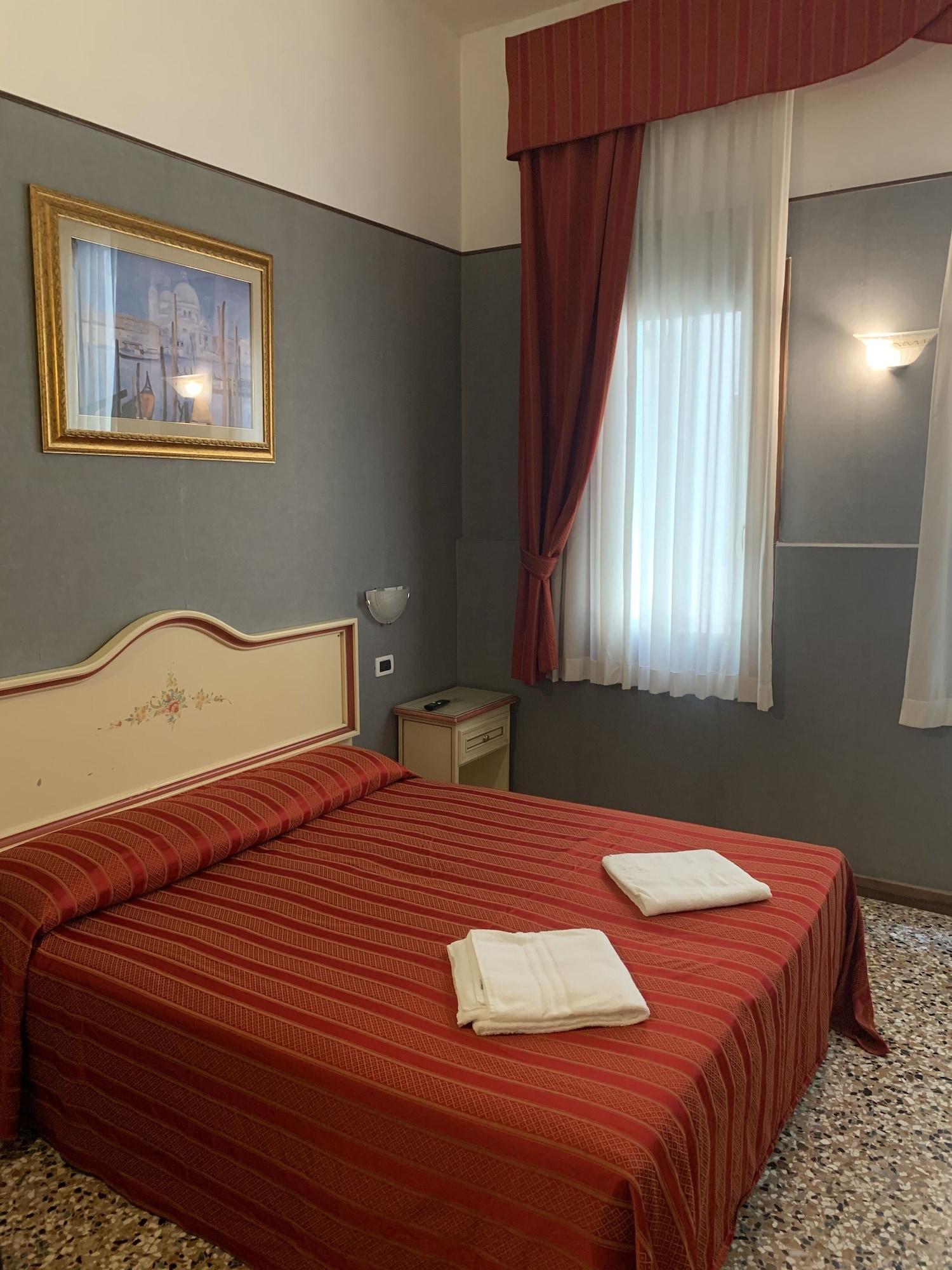 Locanda Poste Vecie Venezia Esterno foto