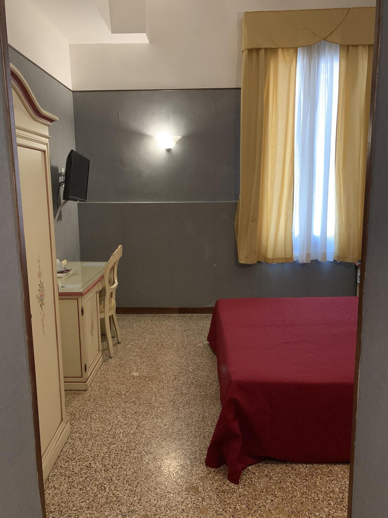 Locanda Poste Vecie Venezia Esterno foto