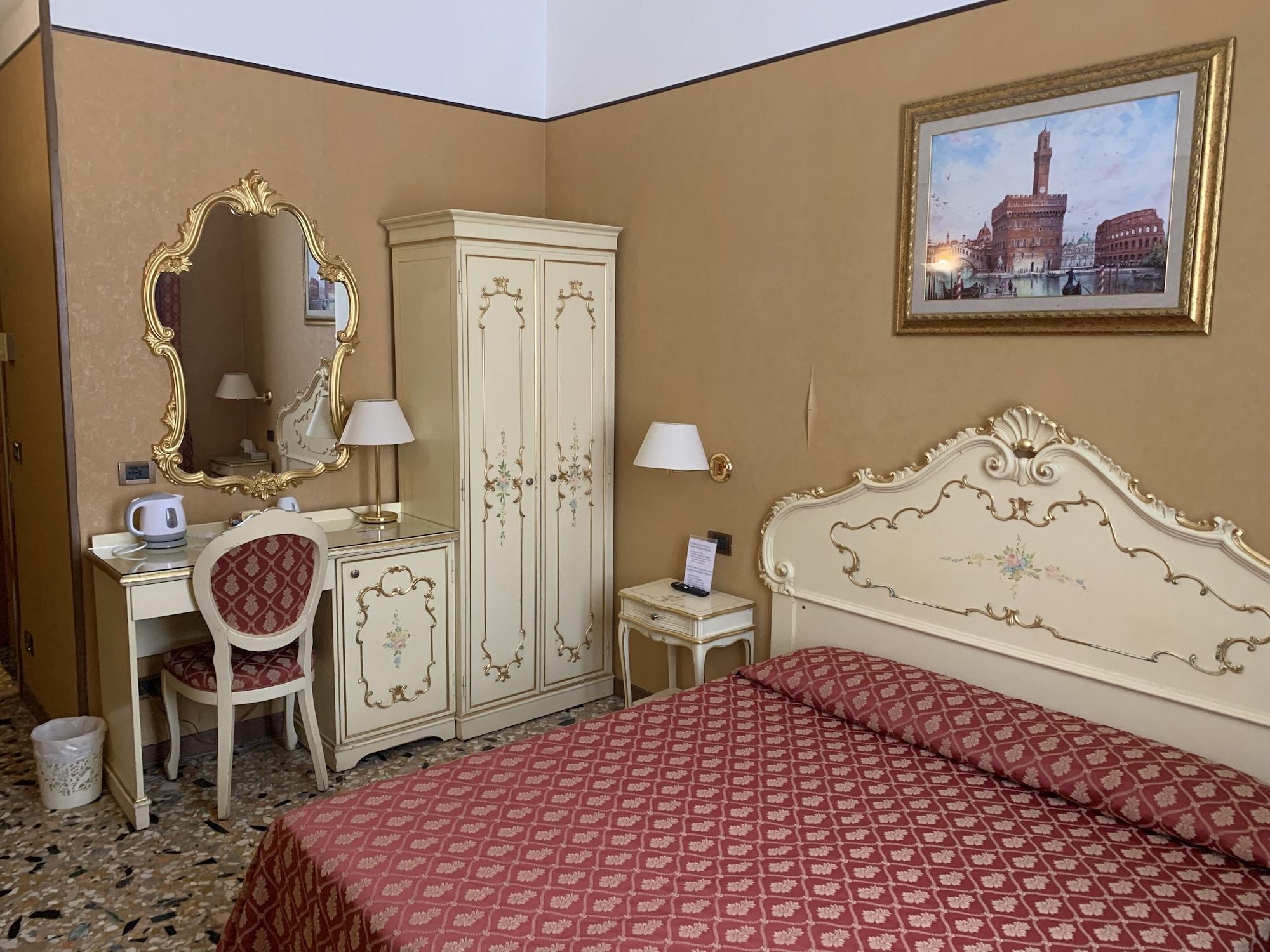 Locanda Poste Vecie Venezia Esterno foto