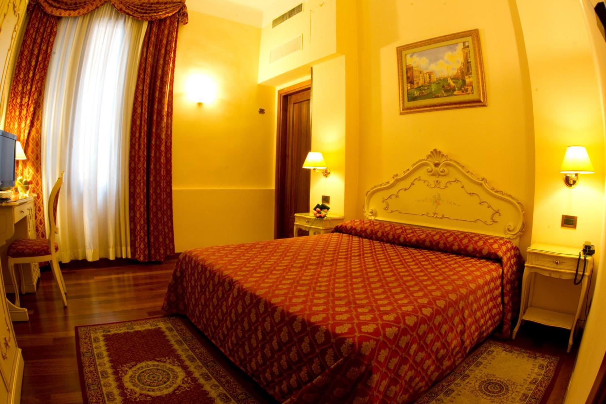 Locanda Poste Vecie Venezia Esterno foto