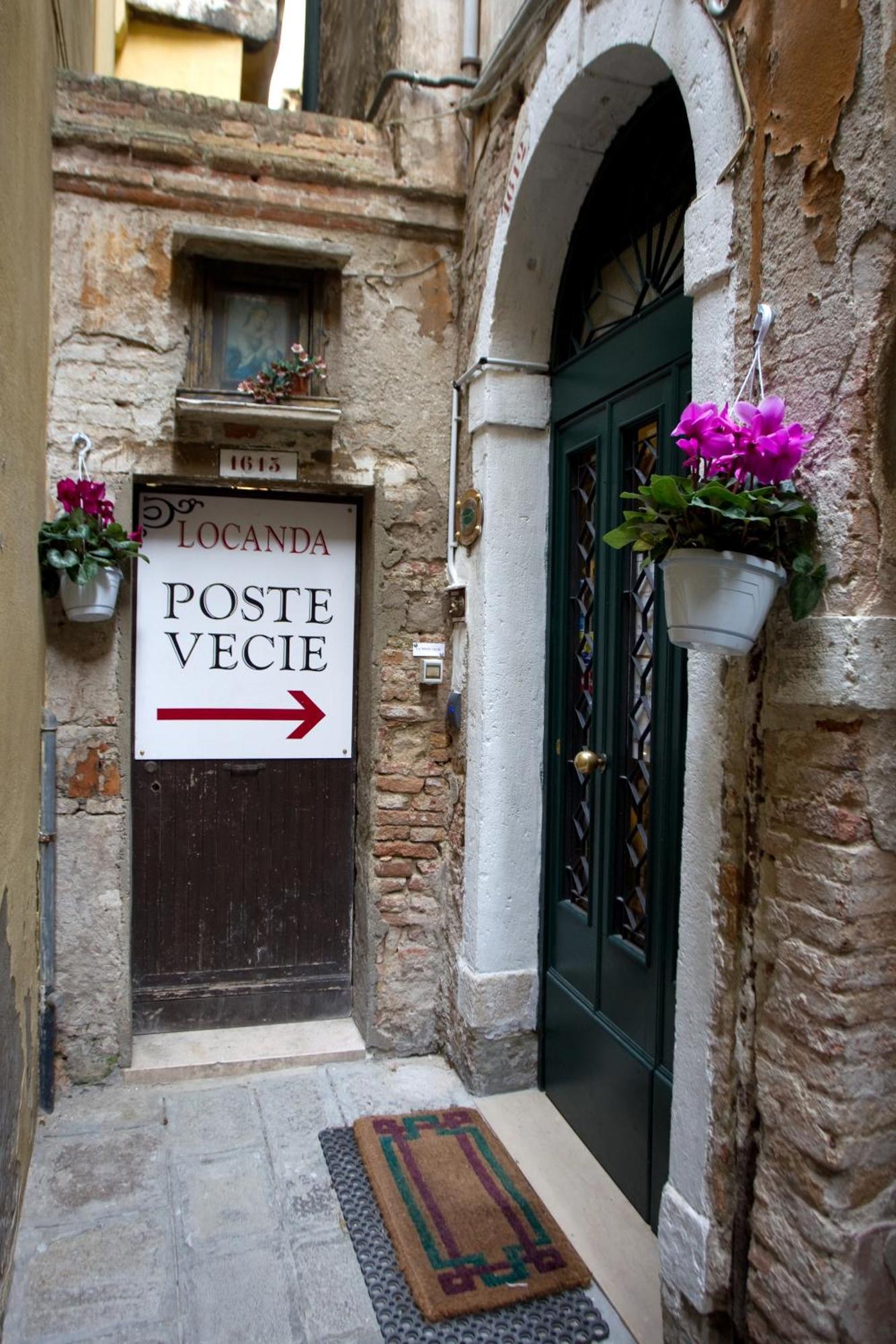Locanda Poste Vecie Venezia Esterno foto